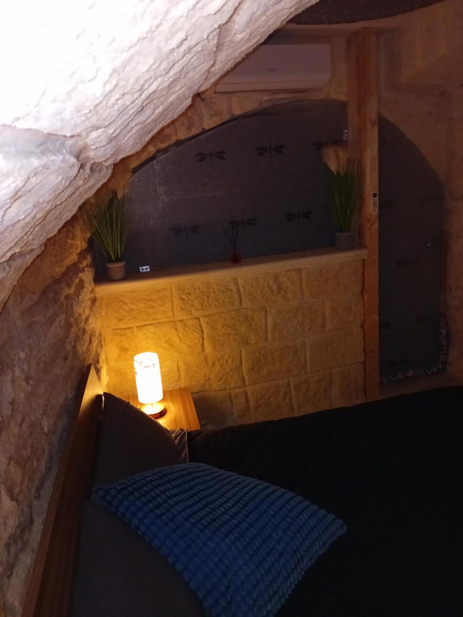 B & B La Grotta بيشيلي المظهر الخارجي الصورة
