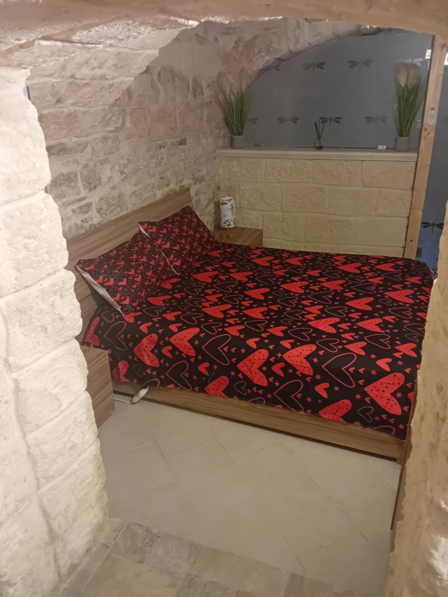 B & B La Grotta بيشيلي المظهر الخارجي الصورة